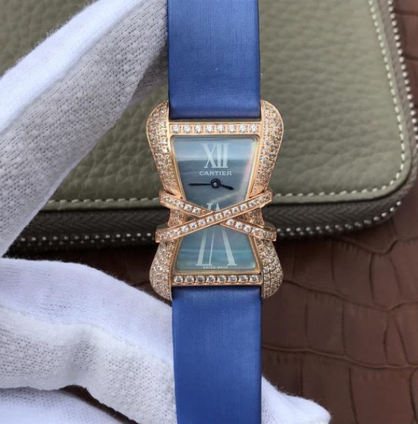 How to buy a High Jewelry clone watches for men in Libyan Arab Jamahiriya?